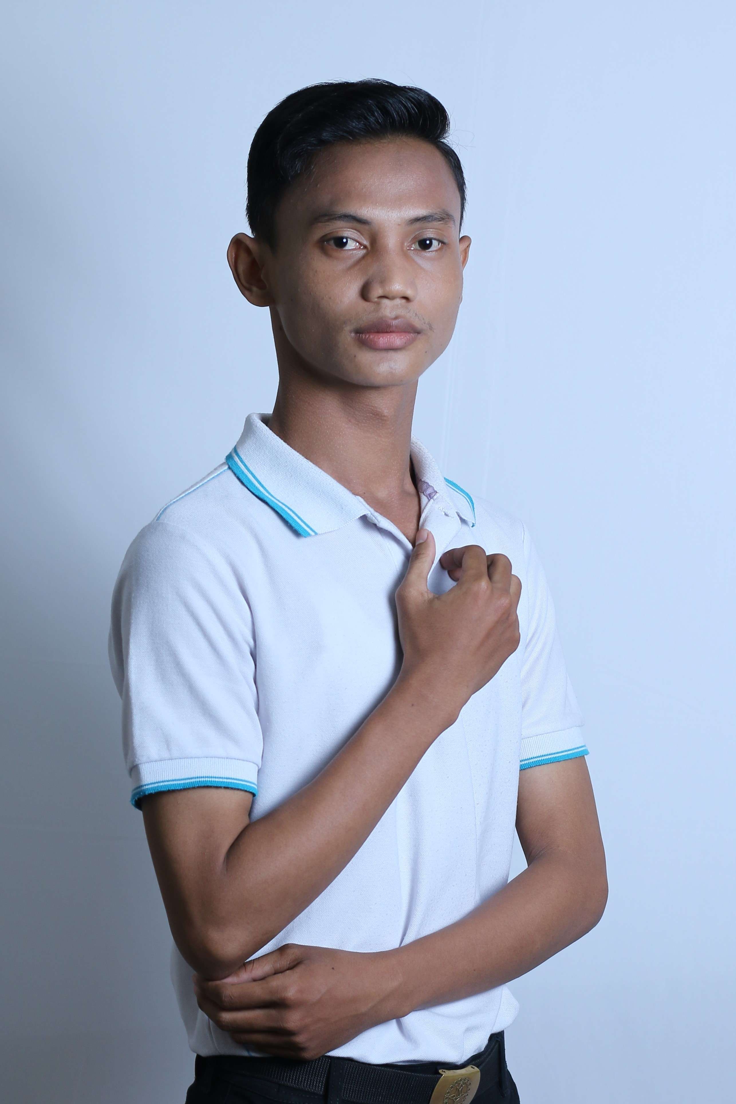 SAPARUDIN HIDAYAH